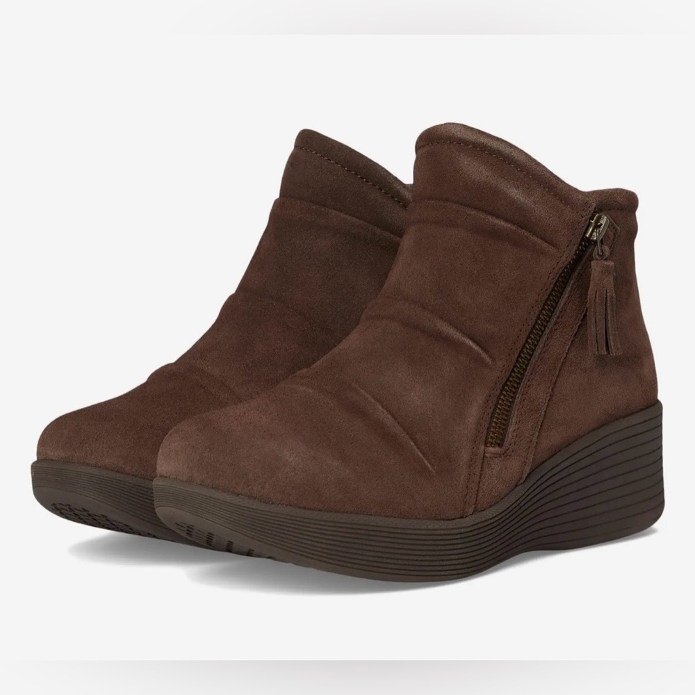Skechers Parallel Lite Brown Suede Scotchguard Memory Foam Wedge Ankle Booties